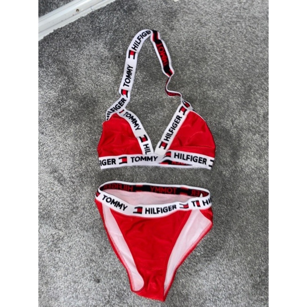RED TOMMY HILFIGER TWO PIECE BATHING SUIT